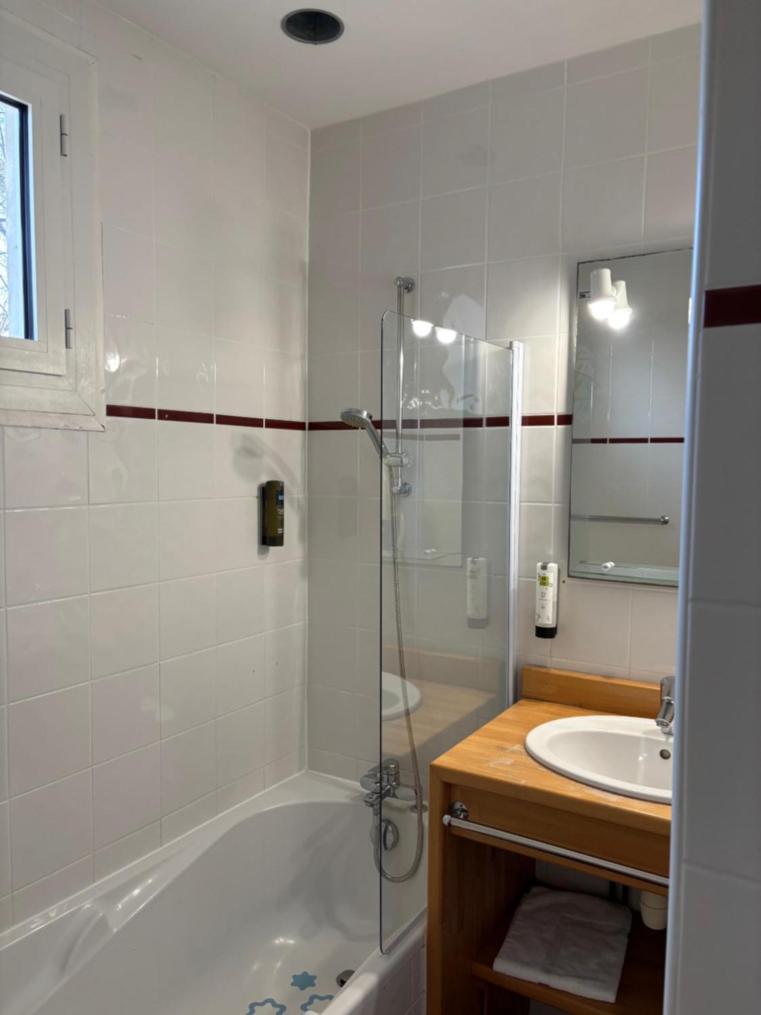 Logis Hotel Le Clos Pite Prechacq-les-Bains Exterior photo
